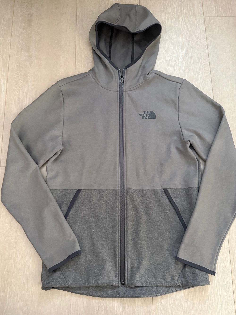 The North Face Two-Tone Gray Full-Zip Hooded Jacket